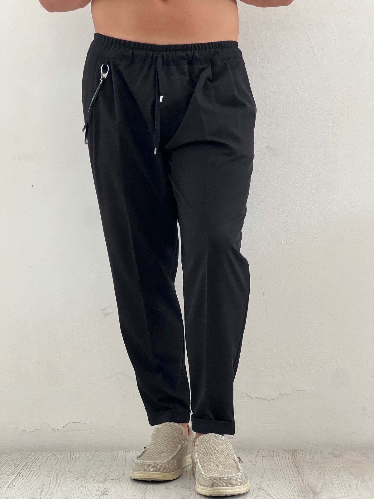 Dettaglio Pantalone Monaco — DAJONH